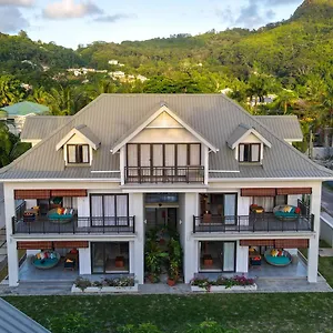 nautilus-apartments.maheislandhotels.com/